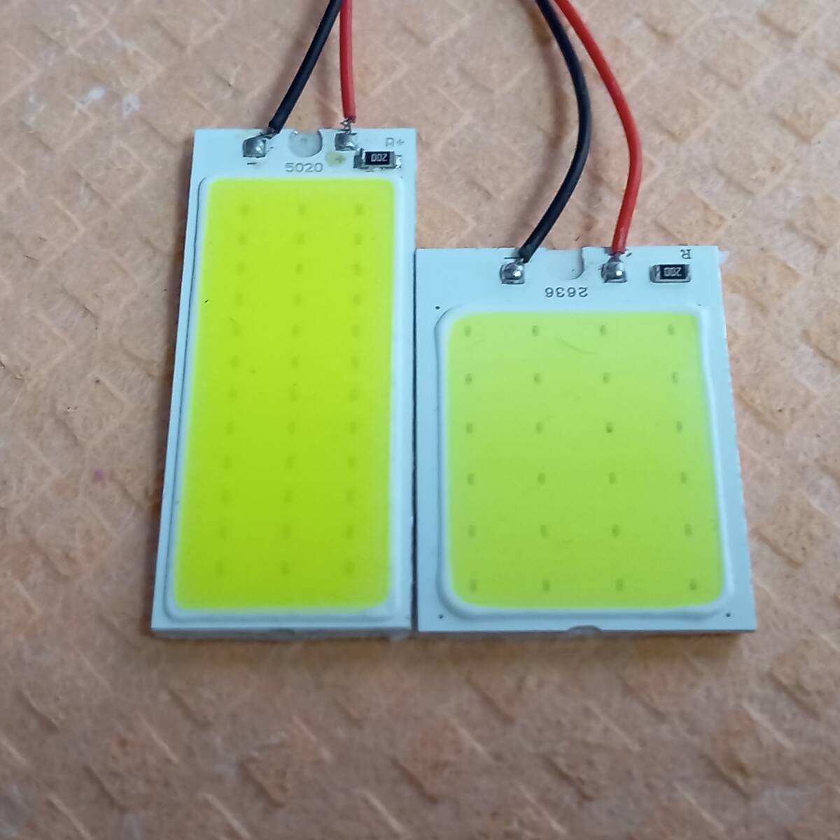 ハイゼットカーゴ ダイハツ S320V S321V S330V S331V 超爆光! T10 LED ルームランプ COB 全面発光 2個セット ホワイト ダイハツ /c24/c36拍卖