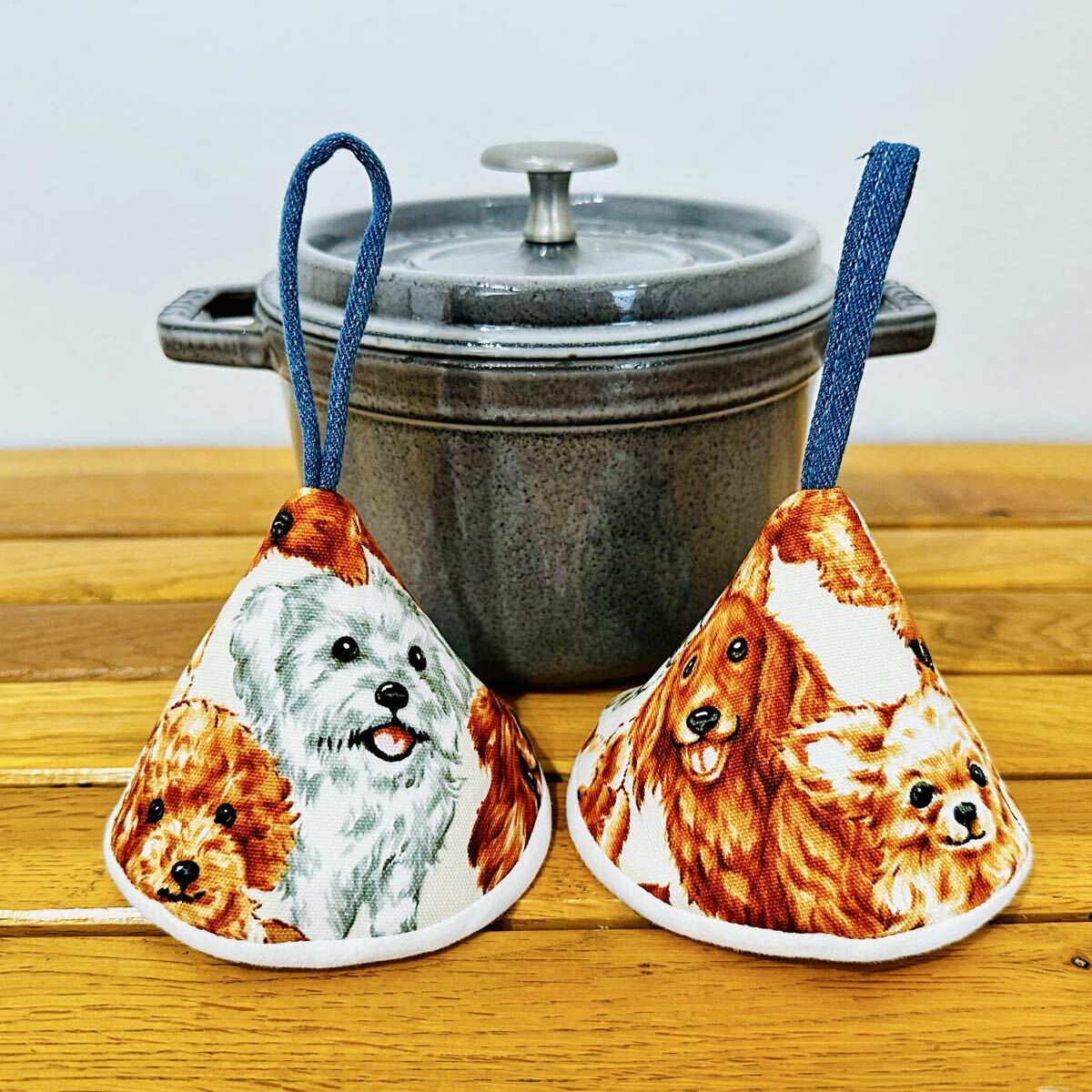 三角鍋つかみ★staubストウブホーロー鍋★ミトン★鍋つかみ★犬拍卖