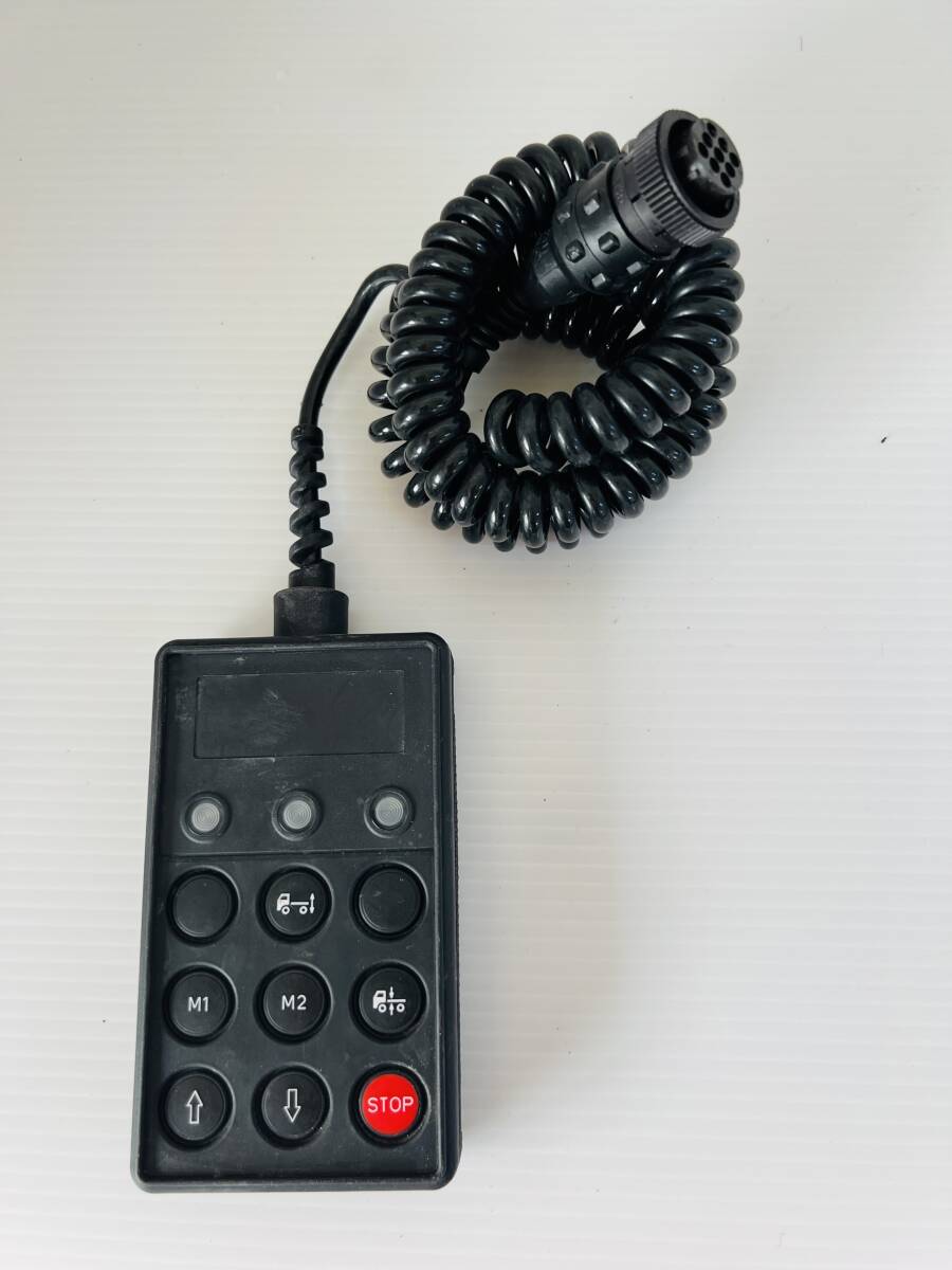 17108N エアサスコントローラー スイッチ エアサスコントロールスイッチ 各メーカー共通 車高調整 1拍卖