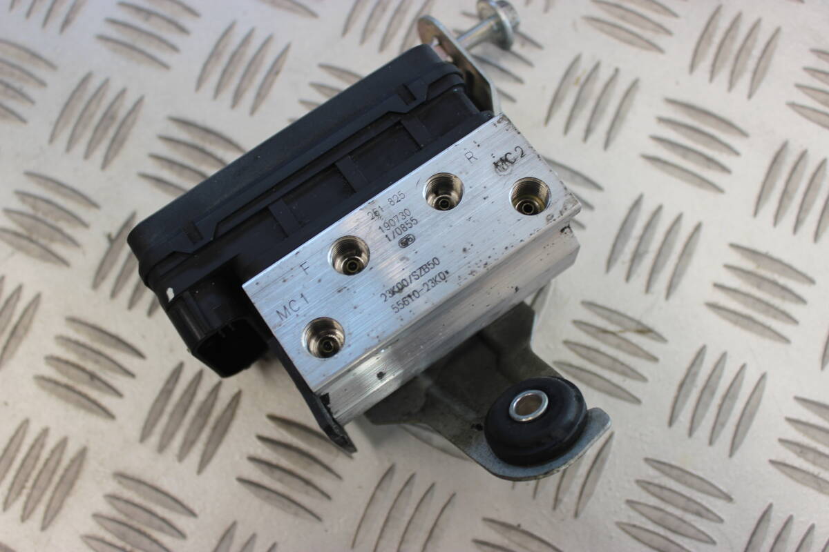 へ GSX-R125 純正ABS ブレーキユニット DL32B DL33B拍卖