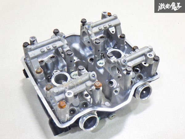 【アウトレット品】ホンダ 純正 VFR400K NC21 V4 エンジン シリンダーヘッド 未使用品 NC30 NC24 即納 棚5-2拍卖