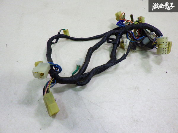 【加工無】 TOYOTA トヨタ 純正 AT141 コロナ オートエアコン ハーネス 配線 カプラー 1個 246410-5470 即納 在庫有 棚6-3拍卖