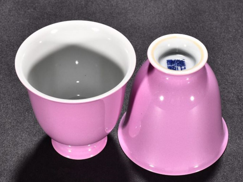 TD118■清雍正年製 臙脂紅釉鈴鐺杯2客 収蔵品 古玩 唐物 古陶磁器■拍卖