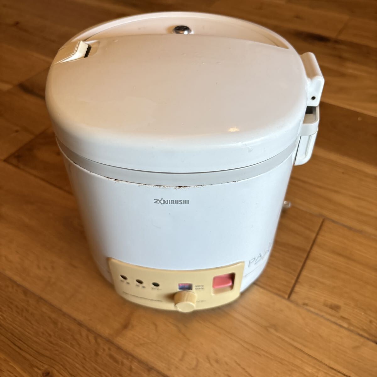 ZOJIRUSHI 象印 NZB-T05 炊飯電子 電子ジャー 炊飯器 保温ジャー 0.09L~0.54L ホワイト 当時物 レトロ 昭和家電拍卖