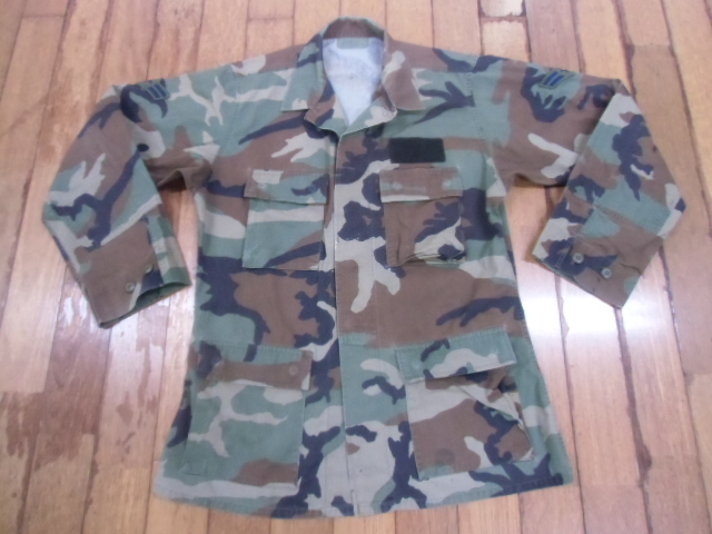 U-55 ミリタリー サバゲー 米軍放出品 迷彩服 戦闘服 作業服 ウッドランド ジャケット シャツ アメカジ カモフラ コンバット コスプレ M-L拍卖