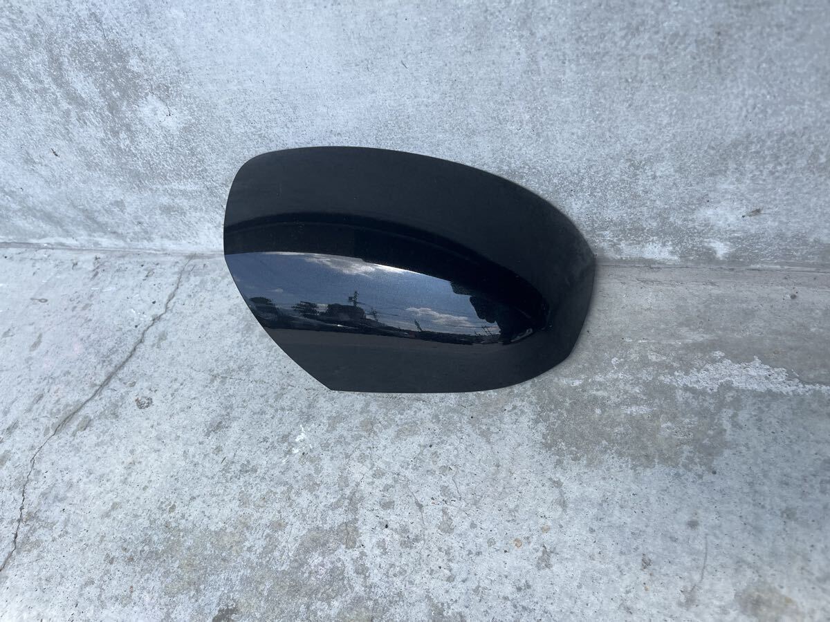 023【ダイハツ:キャスト】右ミラーカバー LA250S ※佐川急便着払い発送拍卖