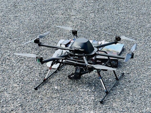 国産産業用ドローン ミニサーベイヤー 自律制御システム研究所 mini surveyor オートパイロット プロポ Futaba 14SG バッテリー付/300840拍卖