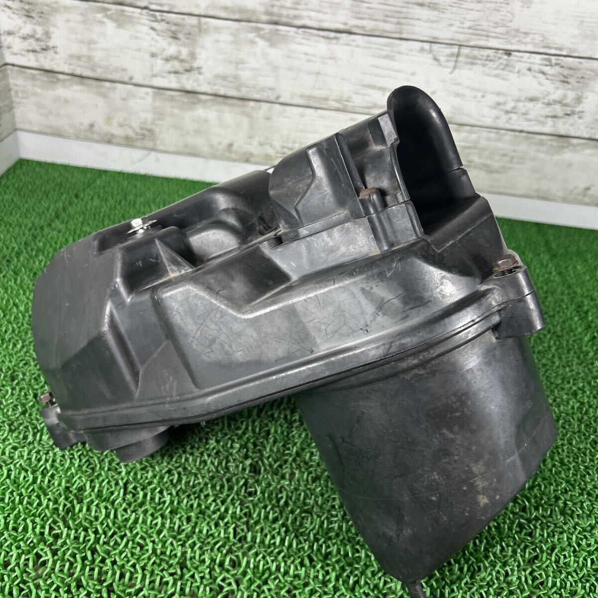 Kawasaki バリオス エアクリーナーボックス C拍卖