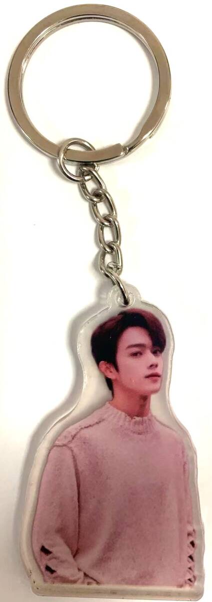 許凱 シューカイ キーホルダー 約5cm拍卖