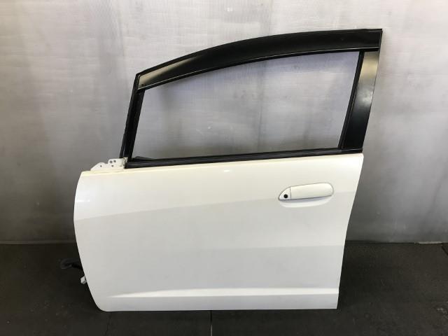 【TS】フィット DBA-GE6 左フロントドア 67050-TF0-G00ZZ 【個人宅配送不可】拍卖