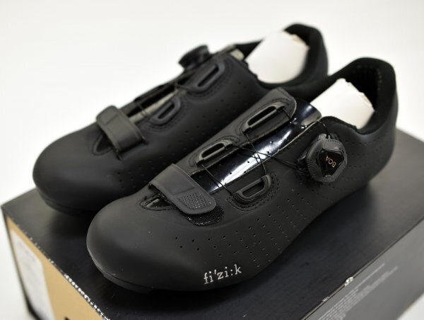 送料無料1★Fizik★フィジーク tempo overcurve R5 シューズ size:39 (換算値 25cm) ブラック拍卖