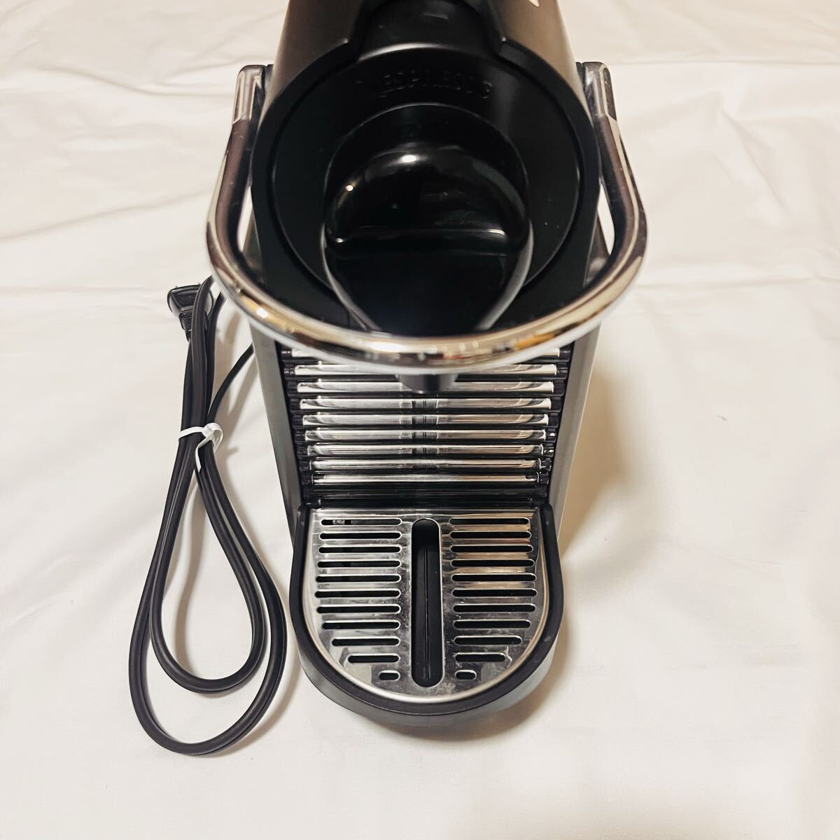 ネスプレッソ コーヒーメーカー NESPRESSO エスプレッソマシン メタル素材 C61-TI-W拍卖