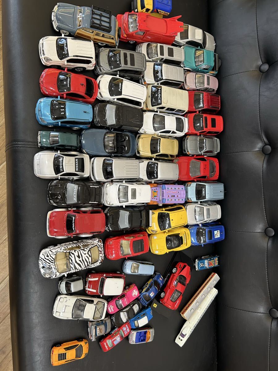 om/松  ミニカーまとめ  スポーツカー 車体のみ おもちゃ トラック など トヨタ ステップワゴン ハイエース オデッセイ など拍卖