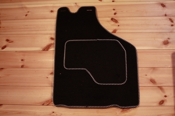 ローバーミニ フロアマット ロゴ無 縁白 アソート kenz拍卖