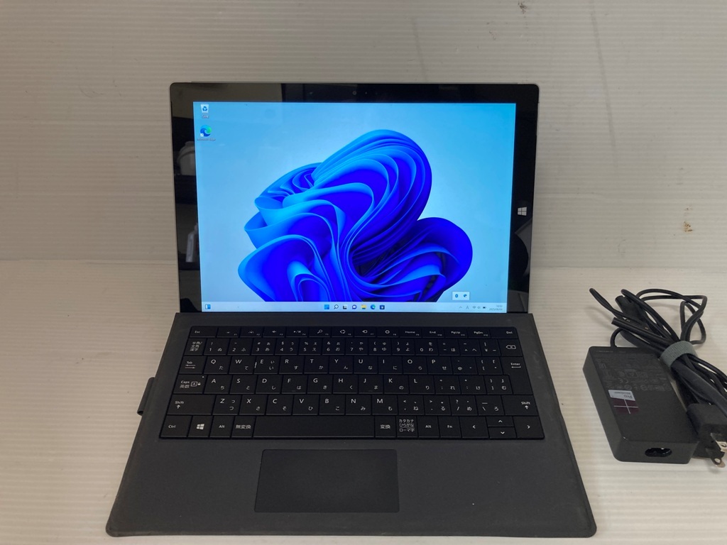 Microsoft Surface Pro3 Core i7-4650U 8GB SSD 256GB Windows11 office タイプカバー付き拍卖