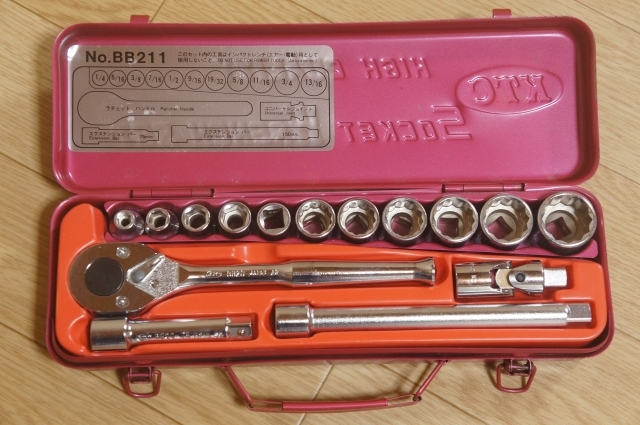 G710 即決 良品 KTC 京都機械工具 No.BB211 ソケットレンチセット 1/4~13/16 インチサイズ 15点セット拍卖