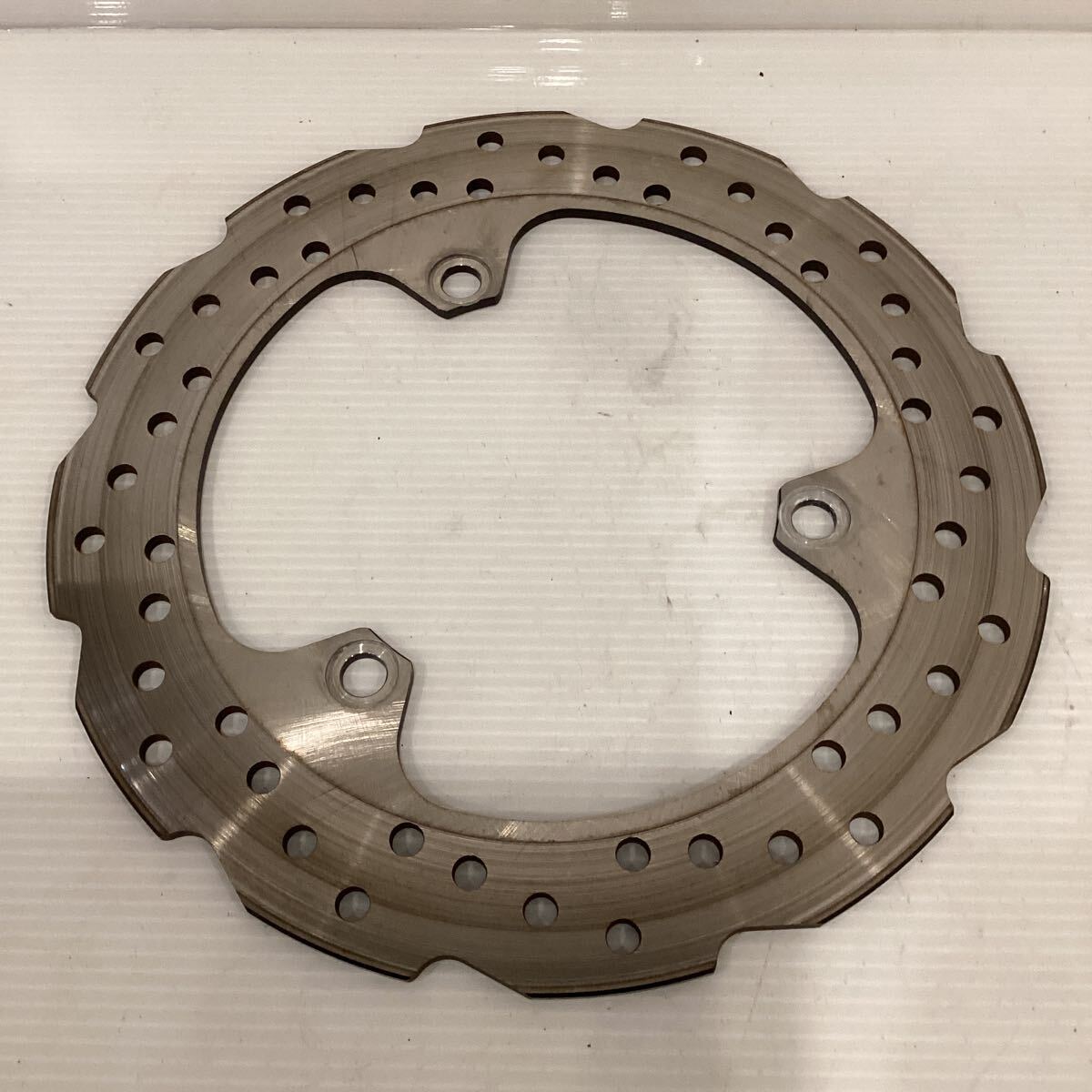 C33-2 ヤマハ シグナス グリファス SEJ4J フロントブレーキディスク 純正部品拍卖