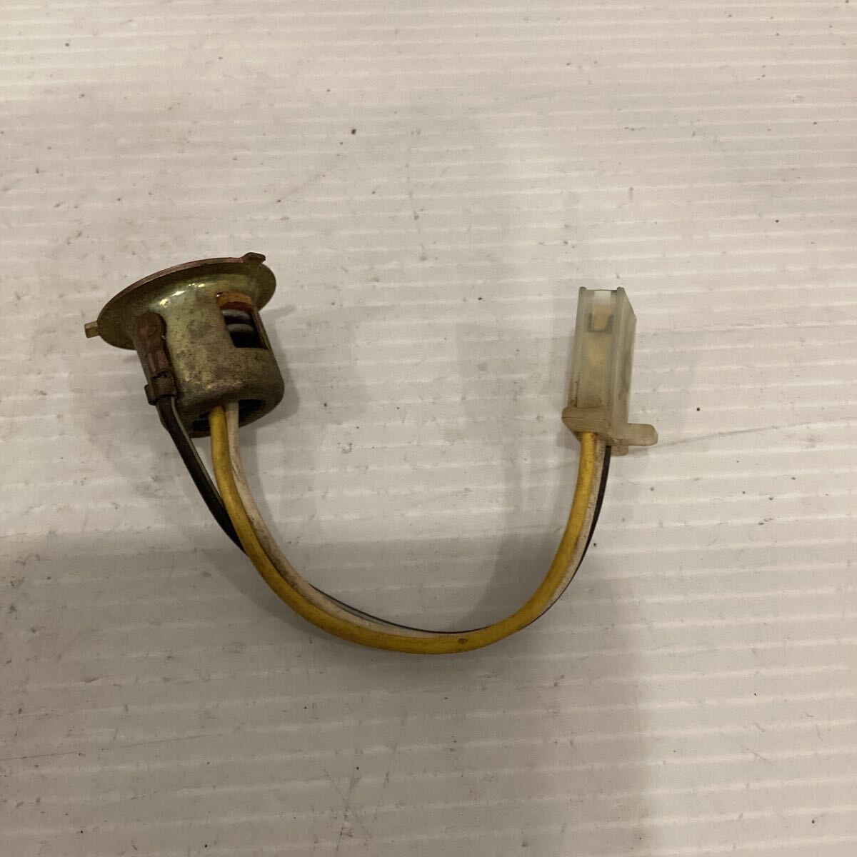 D45-46 スズキ レッツ2 CA1PC ヘッドライトソケット 動作確認済み 純正部品拍卖