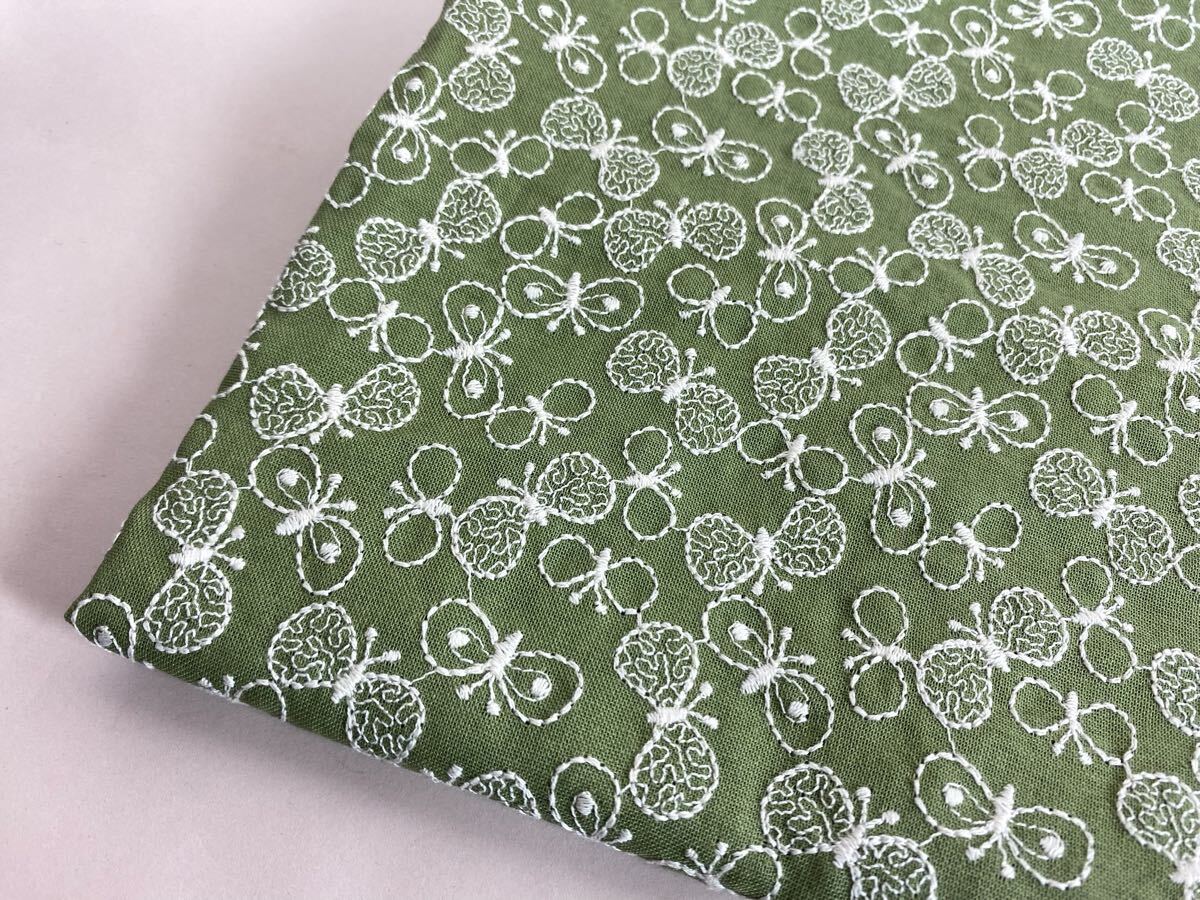 刺繍生地.シーチング.リネン.刺繍幅125cm×50cm.グリーン.蝶々拍卖