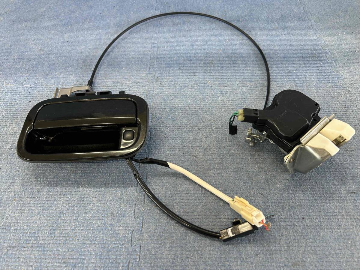 スズキ純正 スペーシア MK32S他 バックドア アウターハンドル & ドアロック アクチュエーター 82851A82K00拍卖