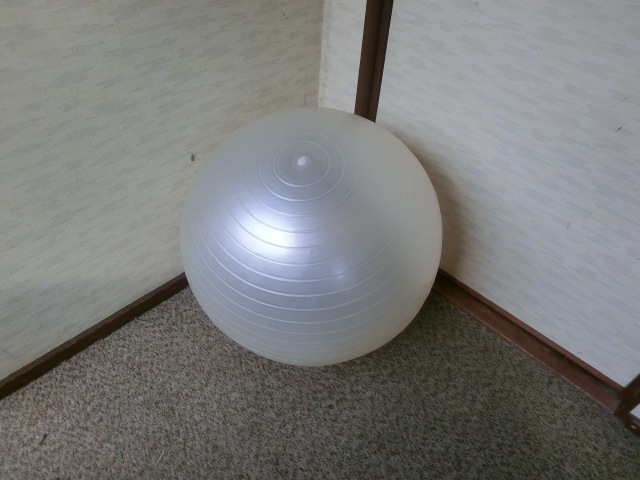 中古*バランスボール*直径*45㎝位*グレー系*拍卖