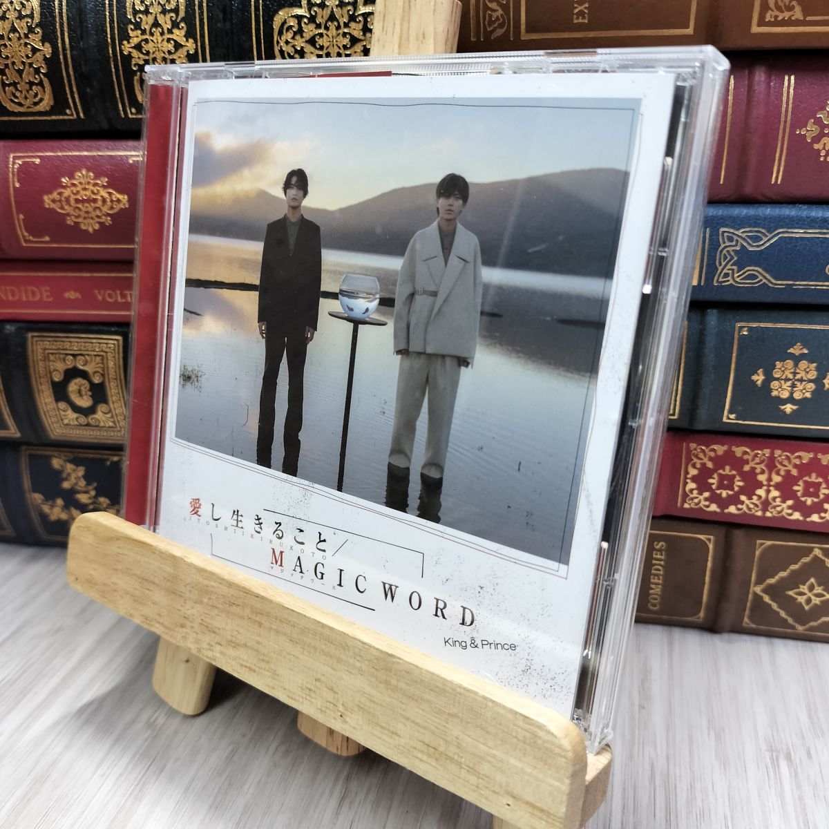 8-1 愛し生きること (通常盤/初回プレス限定) - King & Prince カード付 King & Prince 200144拍卖