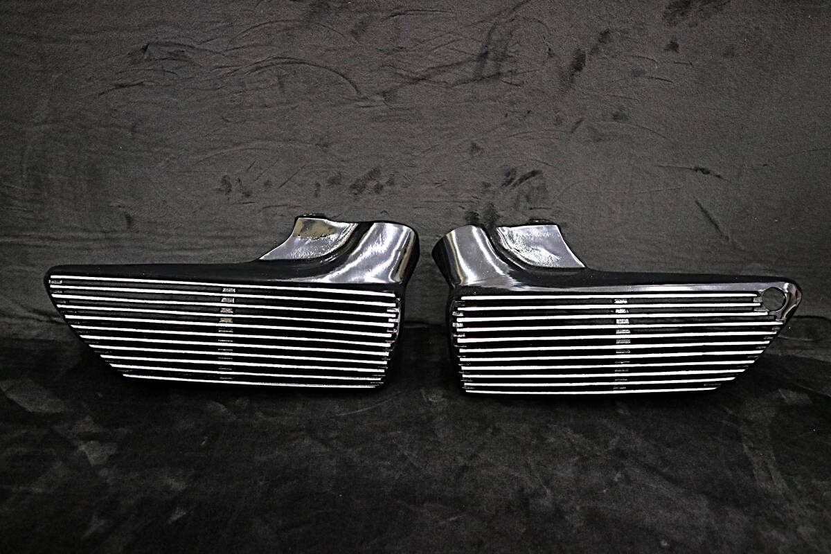 【送料無料】ゼファーχ 横長 アルフィン ボルト付/ゼファー400 Z仕様 サイドカバーZR400C ZR400Gアルミ Z1 Z2交換 純正 レストア カスタム拍卖