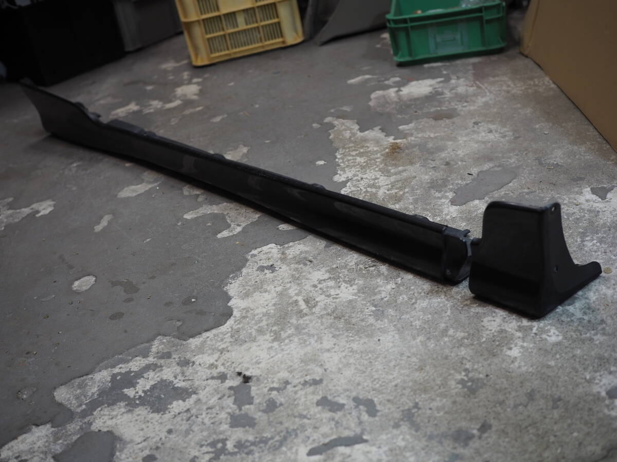 ■H9 トヨタ スターレット グランツァV《 E-EP91 》純正 サイドステップ(右) 76625-10060/76911-10010 スカート スポイラー 205 ブラックM拍卖