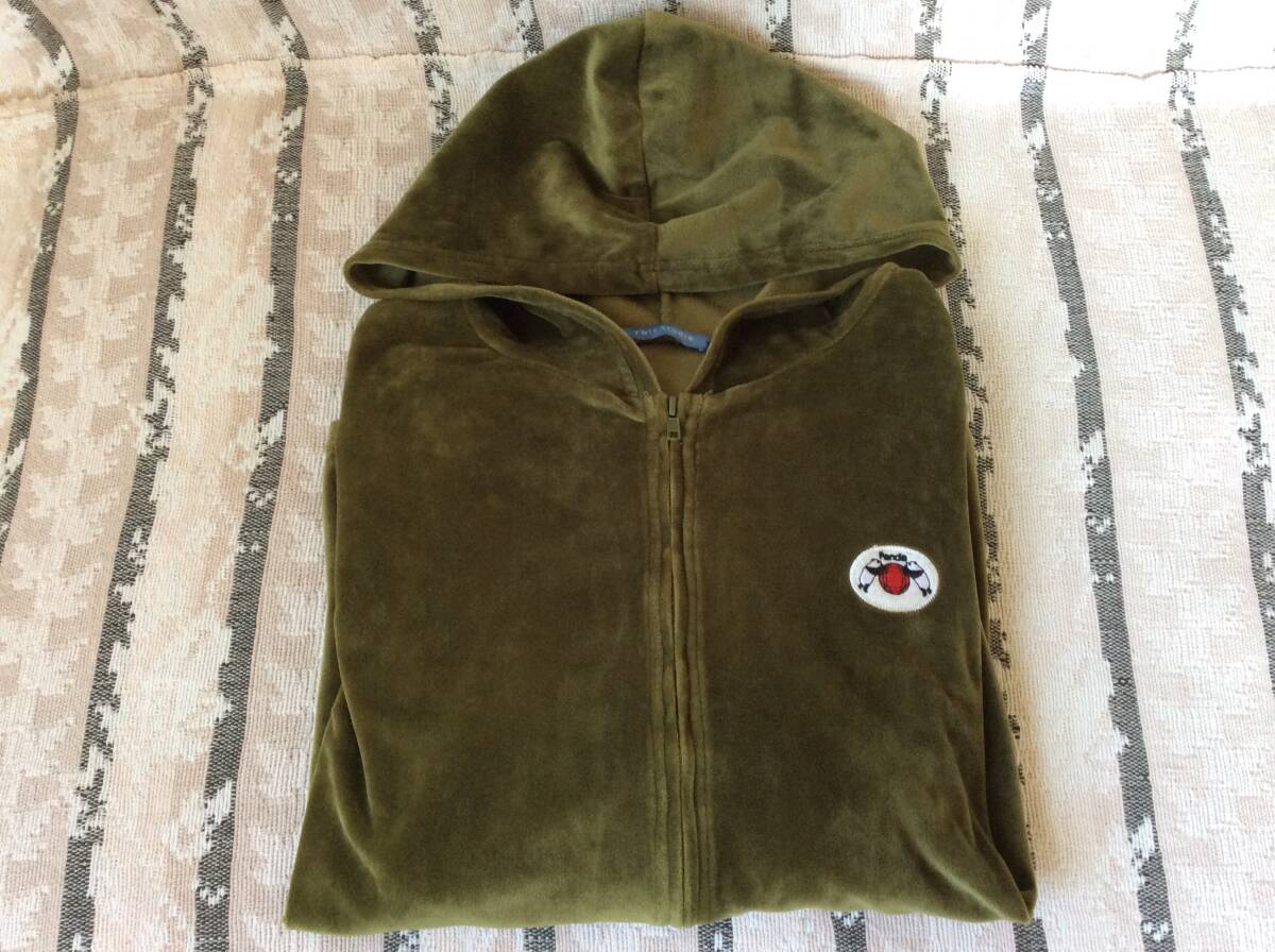即決 イトーヨーカドー購入 ベロア地グリーン系パーカ パンダワッペン レディースM-L レターパックライト込 8月26日初出品拍卖