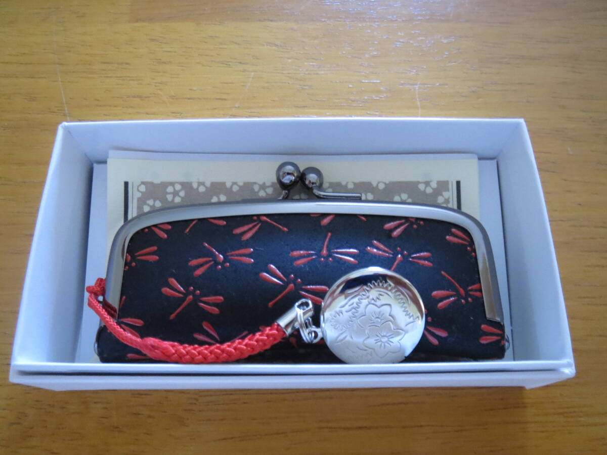 ■新品■印傳屋■印鑑ケース 黒地赤漆 とんぼ柄■ミニ朱肉 箱付き■ゆうパケット230円■拍卖