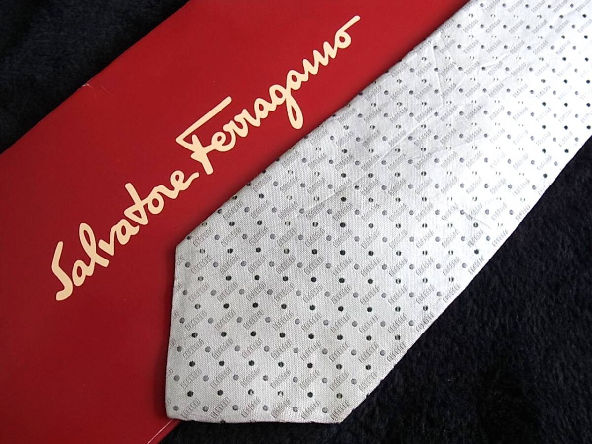 ■E0348■在庫処分SALE■フェラガモ【上位モデル刺繍 高級織】ネクタイ拍卖