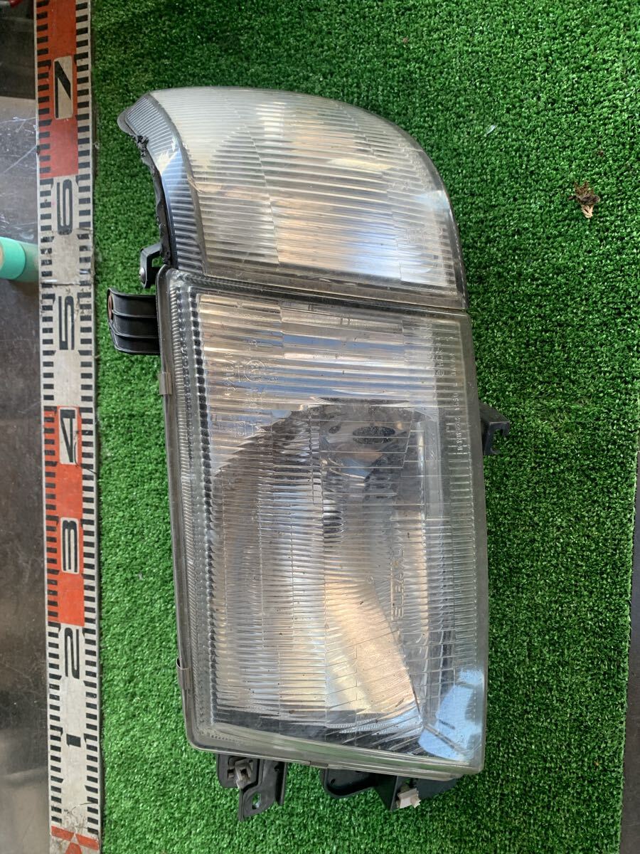 全国送料無料 フォレスター SF5 ヘッドライト 左 コーナーランプ 爪カケあり拍卖