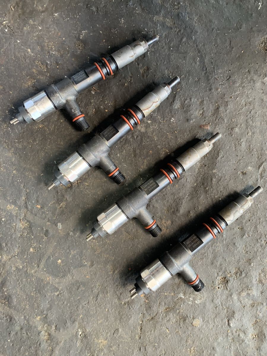 全国送料無料 小松 PC75 ? インジェクター拍卖