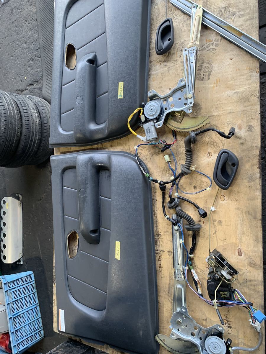 全国送料無料 エブリィ DA52 DA62 DB52 内張り パワーウィンドウ 左右 スイッチ モーター 動作確認済み拍卖