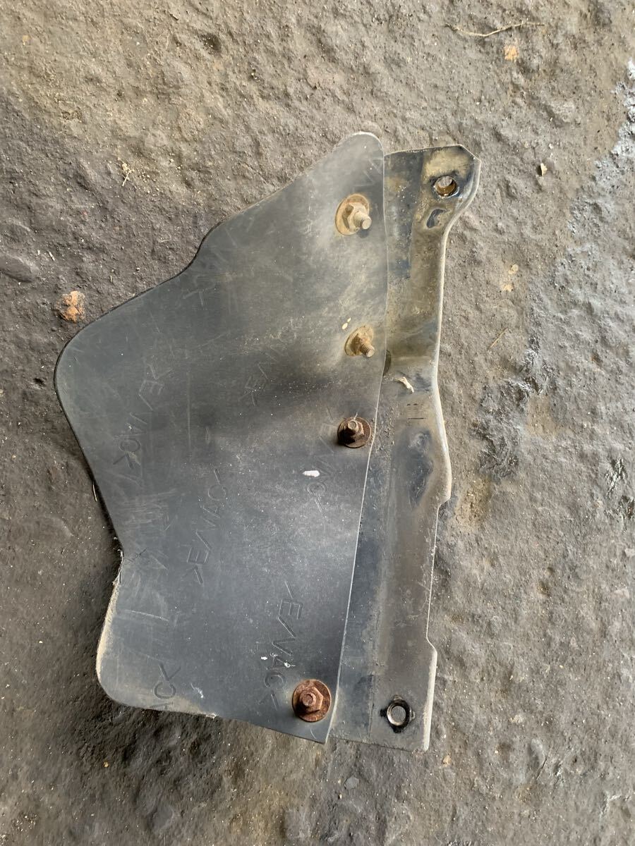 全国送料無料 キャンター FE7# FE8# ステップ 泥除け 右拍卖