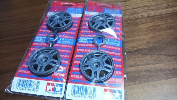 送料安 タミヤ RC SP.783 1/10 フォルクスワーゲン ゴルフ V5 ホイール セット 2個 50783拍卖