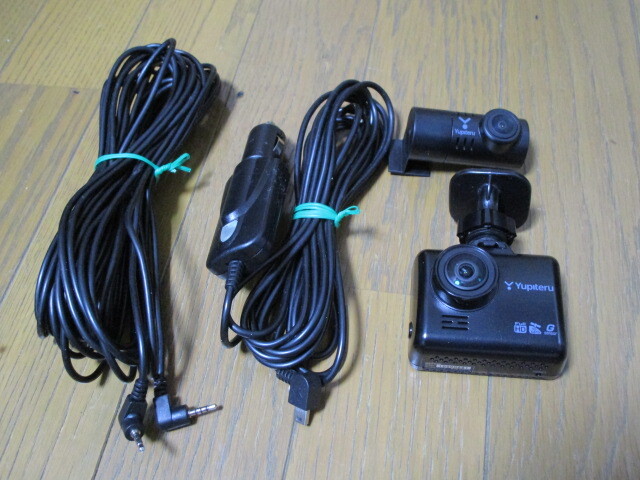 ユピテル YUPITERU スーパーナイト SUPER NIGHT 前後2カメラGPSドライブレコーダー WDT610c microSDカード付拍卖