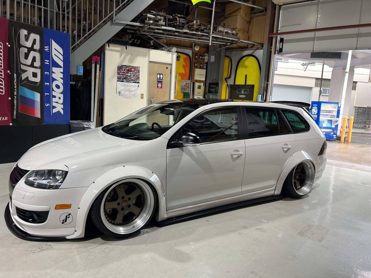 ゴルフ5ヴァリアント/GOLF5VARIANT フルカスタム車両拍卖