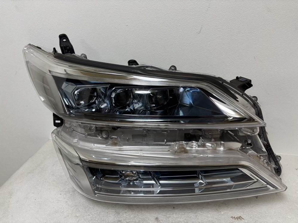 ☆破損無☆ ヴェルファイア 30系 後期 3眼 58-96 刻印ル AGH30W ヘッドライト 右 ☆5829拍卖