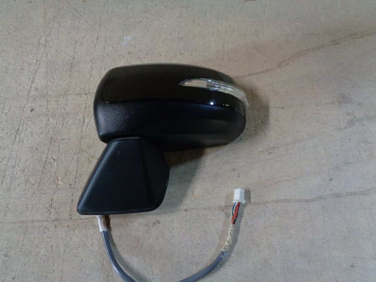 LA110S ムーヴカスタム 後期 純正 ウィンカー付 ドアミラー 左 カラー№:X07 カプラー:10ピン拍卖