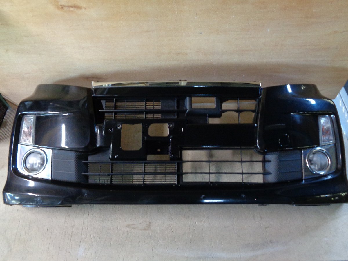 LA110S ムーヴカスタム 後期 純正 フロントバンパー カラー№:X07 個人宅配送不可 要修理拍卖