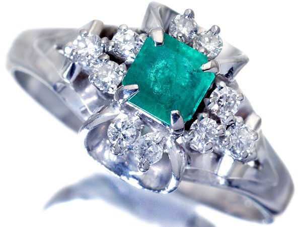 【ジュエリー極】鮮やかエメラルドグリーン!良質天然エメラルド0.32ct&ダイヤモンド0.21ct 高級Pt900リング h7721ok【送料無料】拍卖