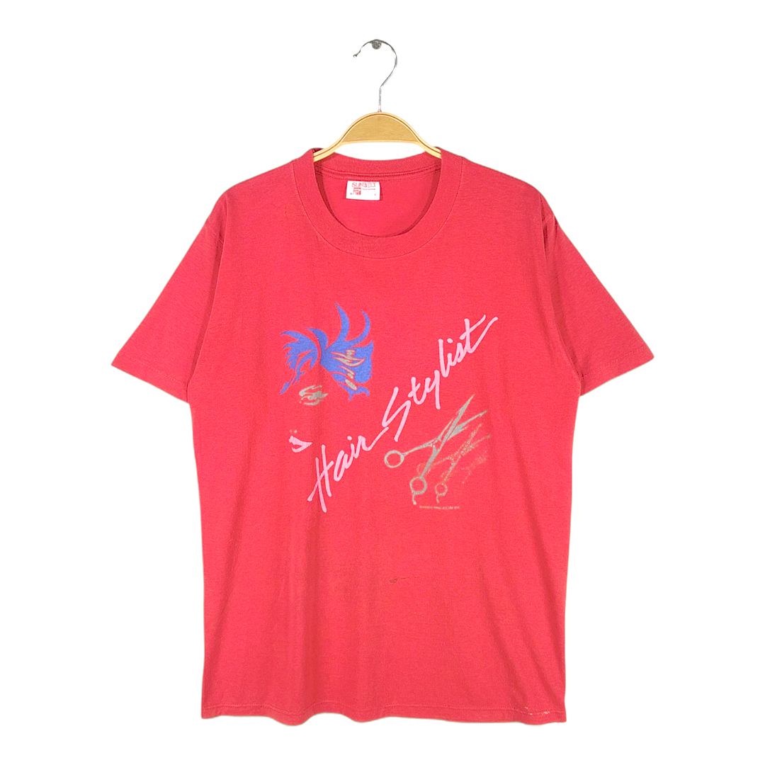 【送料無料】80s 90s USA製 シングルステッチ 美容室 サロン ヘアスタイリスト Tシャツ 赤色 レッド メンズL 古着 @BZ9050拍卖