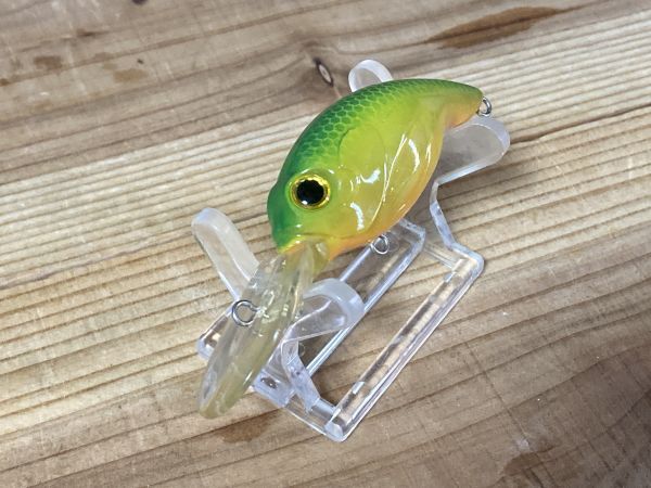 バスハンターR DR ダイワ イエロー系カラー 箱98拍卖