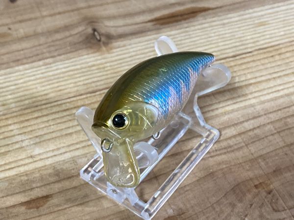 コンバットクランクSSR エバーグリーン オイカワ系カラー 箱100拍卖