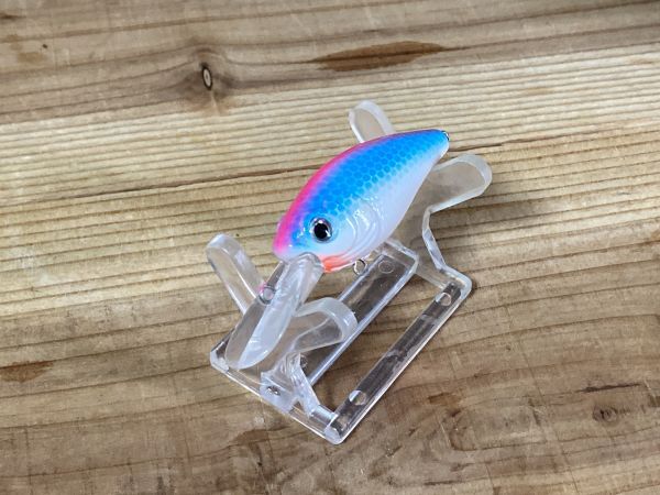 メーカー不明クランク45mm5.5g ホワイト/青系カラー 箱94拍卖