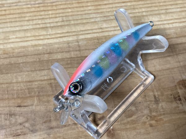 ヨーヅリミノー55S 3.6g キャンディ系カラー箱110拍卖