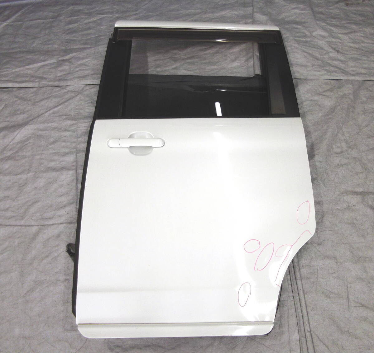 ★●2508-NK17LLL ML21S ルークス ハイウェイスター 純正 左 スライドドア ガラス 内張り類付 Z7T ホワイトパール拍卖