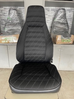 ■激レア!! 美品 PORSCHE 930 ポルシェ純正運転席シート 黒 911 SC 1脚分 右 944拍卖