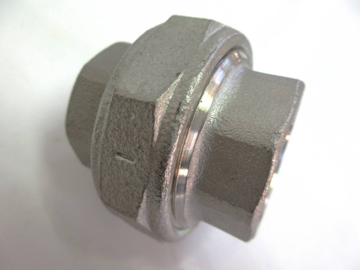 未使用品在庫処分 SUSユニオン 1B パッキン付 ネジ込み式管継手ステンレスユニオン25A拍卖